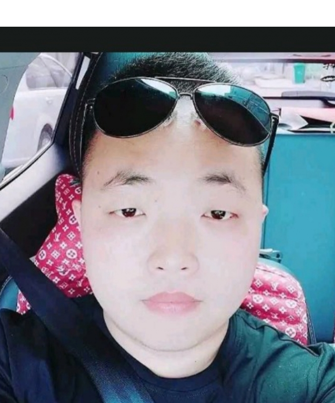 黄鑫